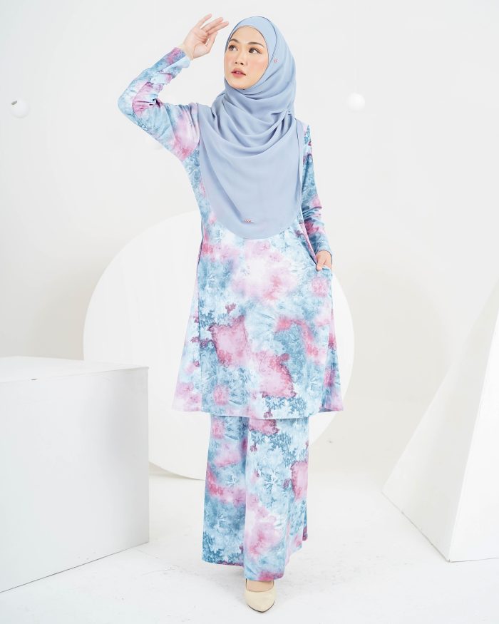 Baju Kurung Laura Printed 5.0 - Cyan Tie Dye