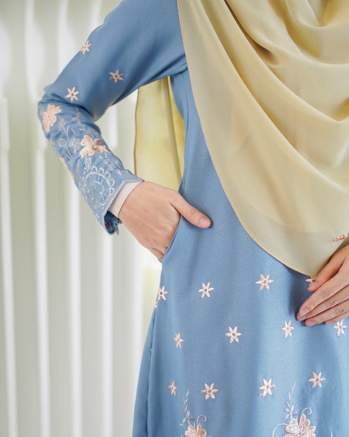 Baju Kurung Riau Sulam Raudah - Sky Blue - Image 6