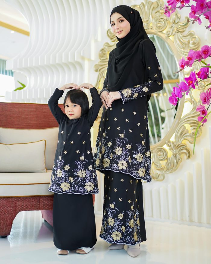 Baju Kurung Riau Sulam Rasheeda - Matte Black - Image 6