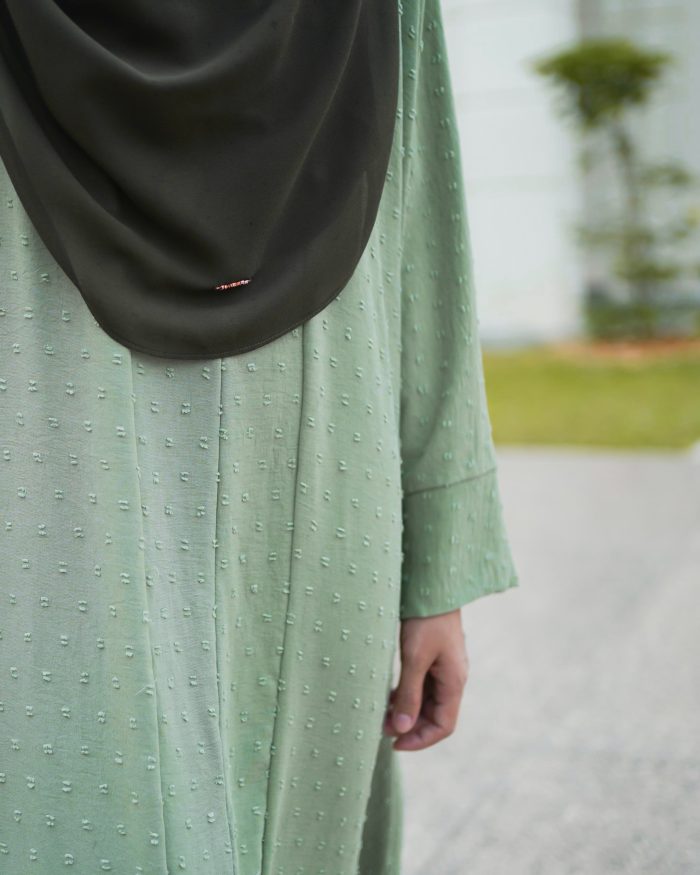 Kaftan Kebaya Luth - Pickle Sage - Image 3