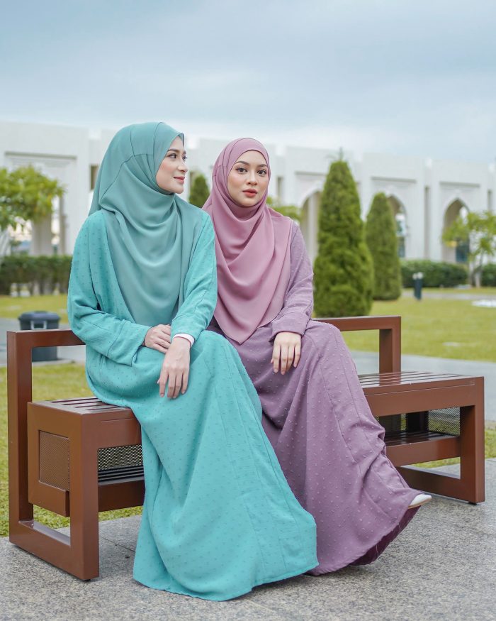 Kaftan Kebaya Luth - Pickle Sage - Image 4