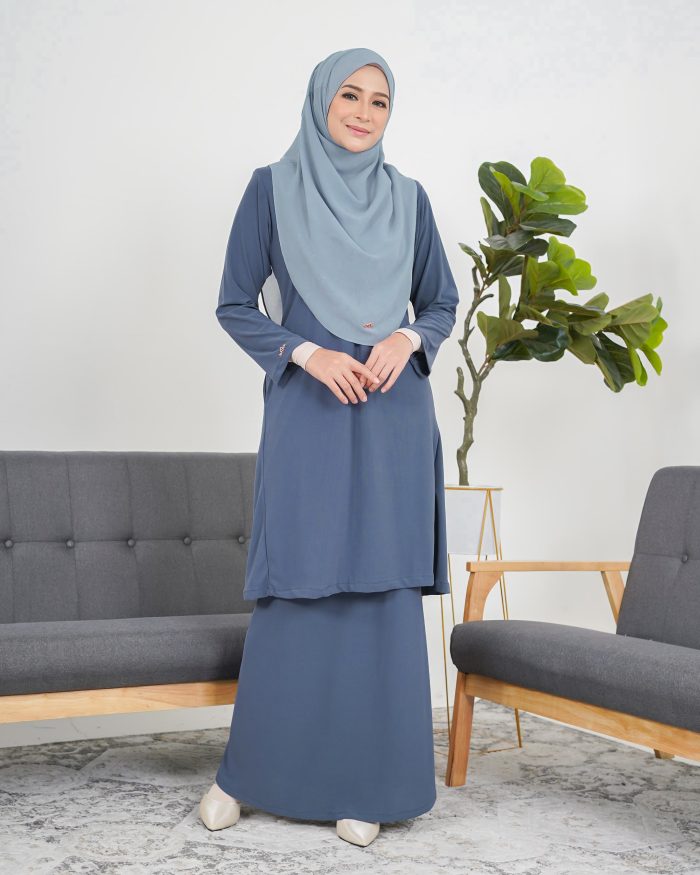 Baju Kurung Pahang Laura Plain 3.0 - Pebble Blue