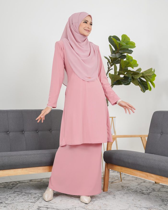 Baju Kurung Pahang Laura Plain 3.0 - Rose Pink - Image 2