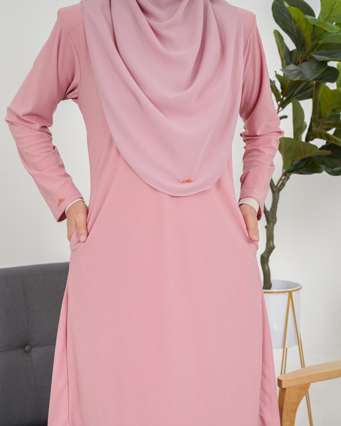 Baju Kurung Pahang Laura Plain 3.0 - Rose Pink - Image 3