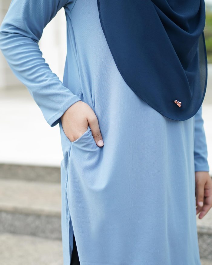 Blouse Laiqa - Cyan Blue - Image 4