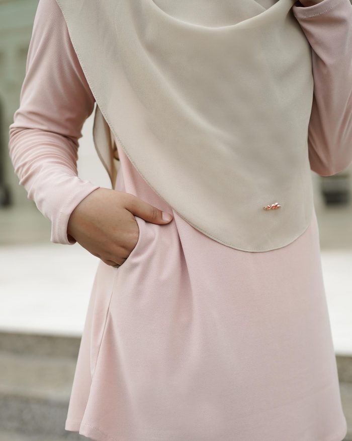 Blouse Luv Lia - Apricot Blush - Image 4