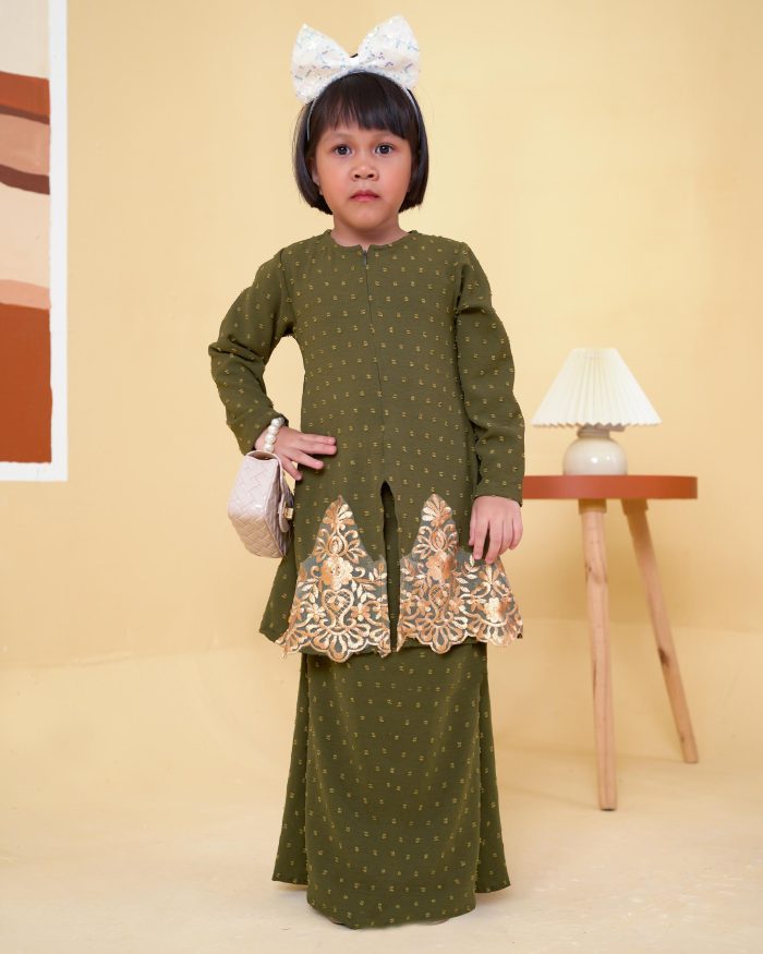 Baju Kebaya Lace Syawali Kids - Olive - Image 3