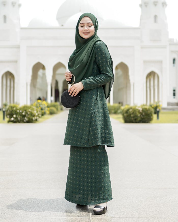 Baju Kurung Pahang Latisha - Emerald Green