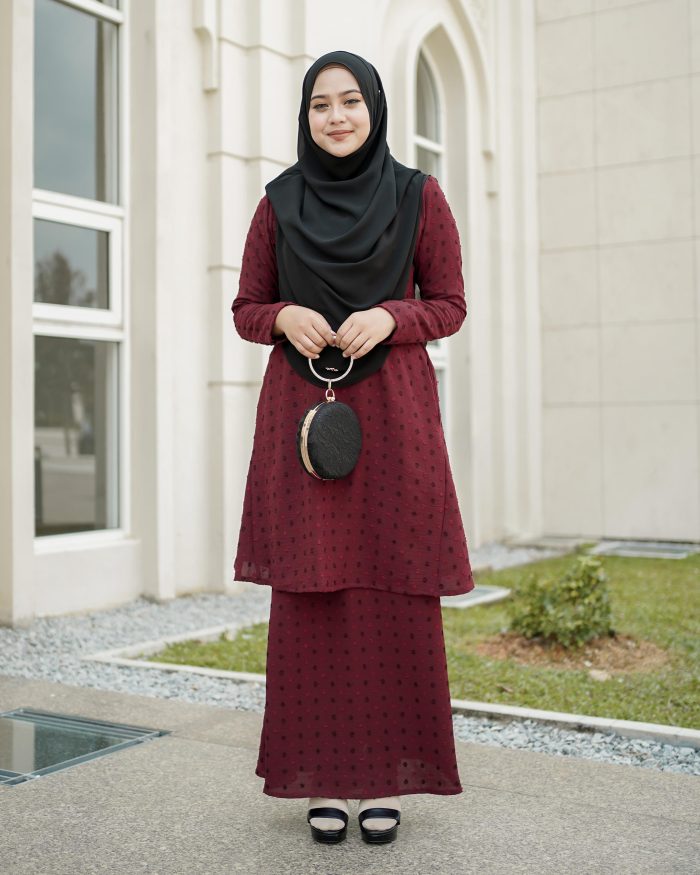 Baju Kurung Pahang Latisha - Maroon