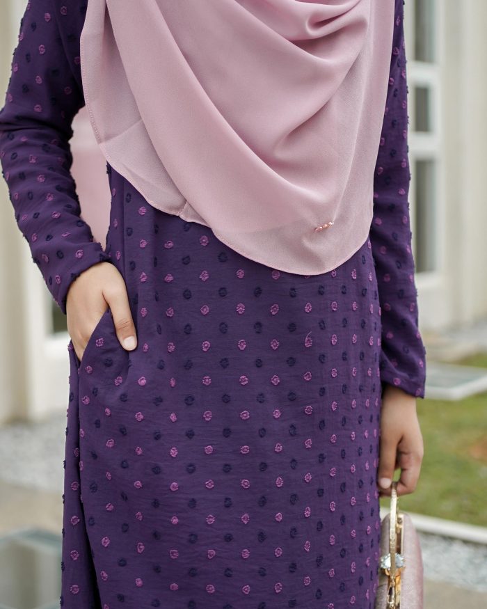 Baju Kurung Pahang Latisha - Purple Grape - Image 5