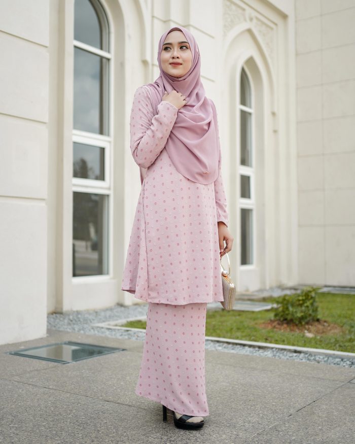 Baju Kurung Pahang Latisha - Snowy Pink - Image 2