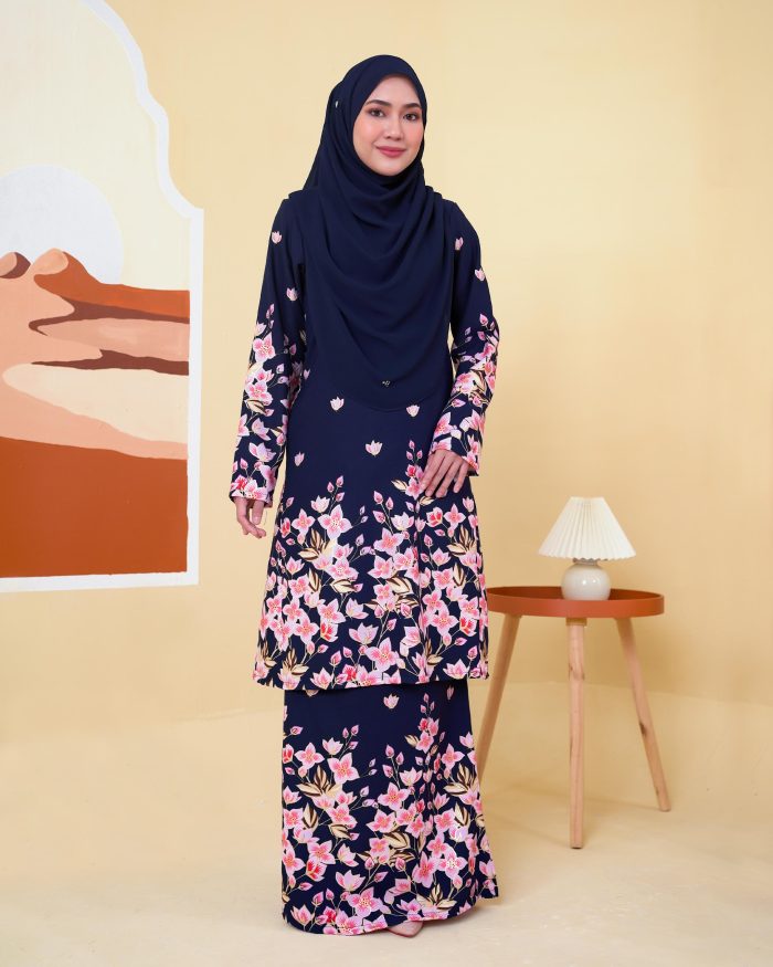 Baju Kurung Pahang Gold Line Rihannah - Blue Denim - Image 2