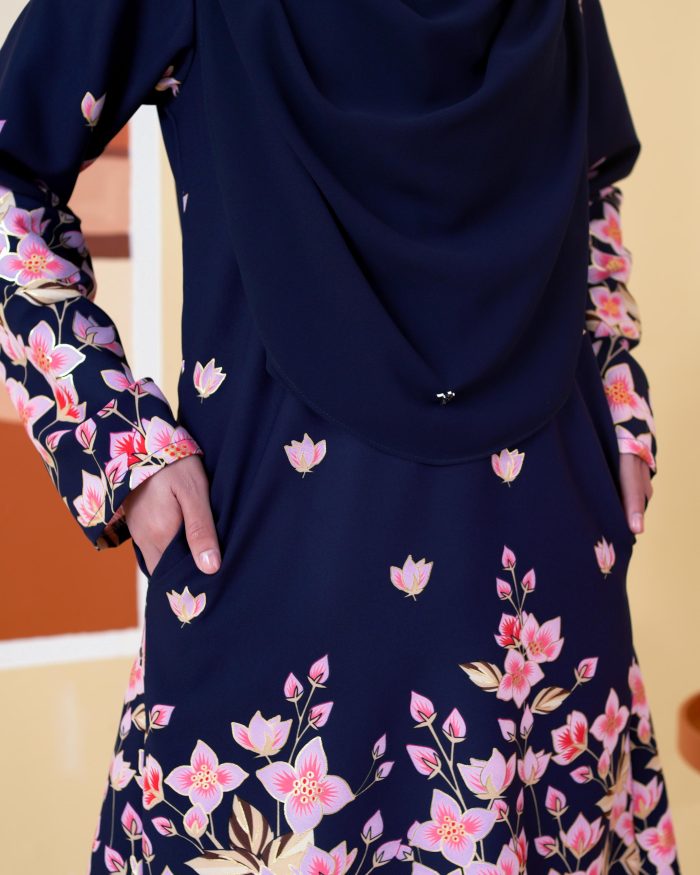 Baju Kurung Pahang Gold Line Rihannah - Blue Denim - Image 4