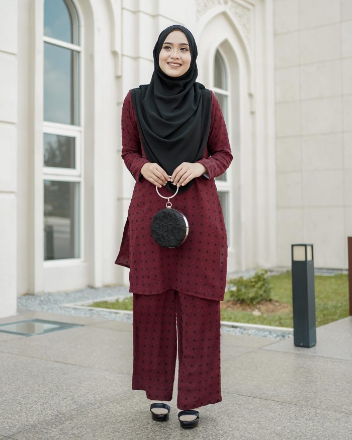 Suit Lelia - Maroon - Image 3