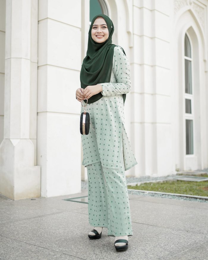 Suit Lelia - Smooth Mint