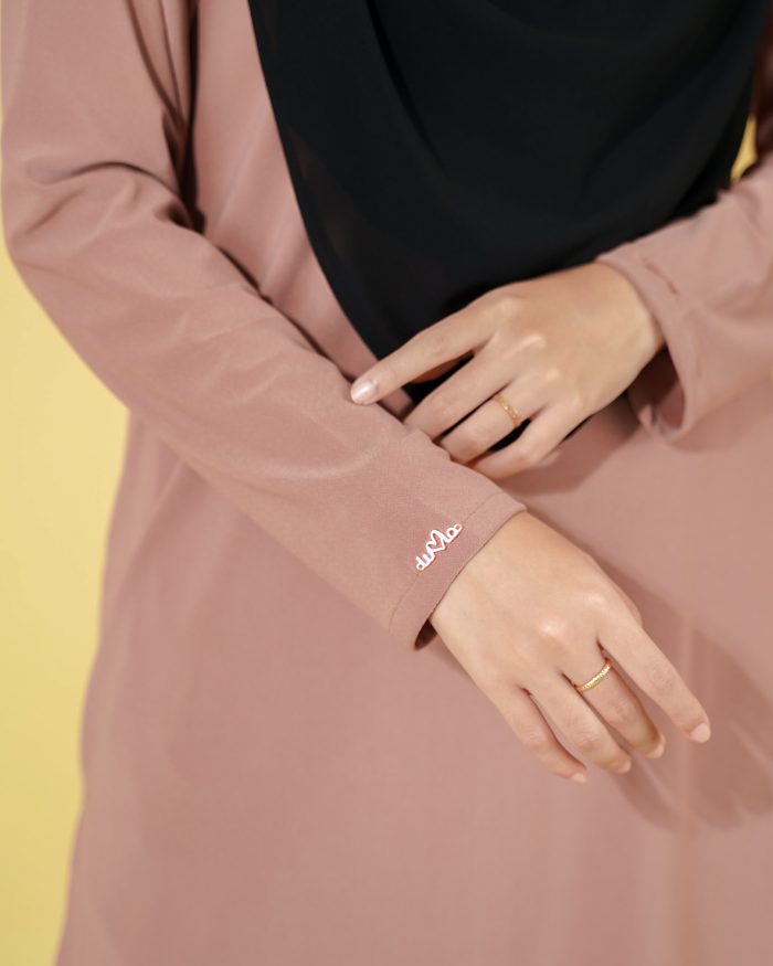 Blouse Laiqa 2.0 - Pale Taupe - Image 6