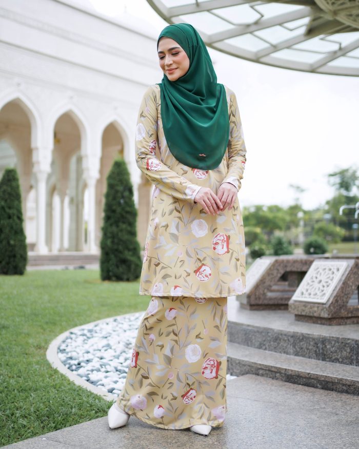 Baju Kurung Lara 2.0 - Rosy Brass - Image 2