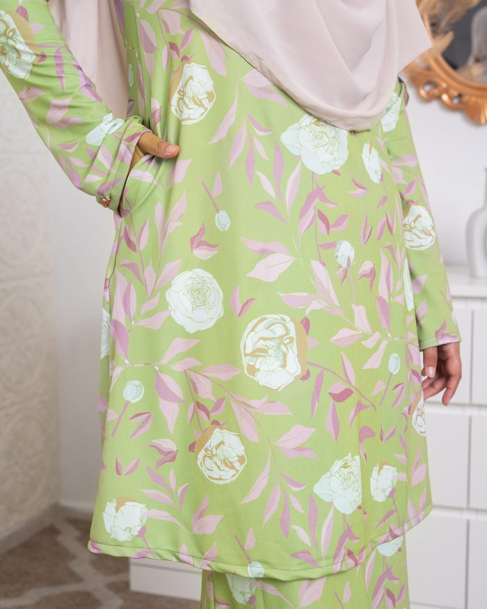 Baju Kurung Lara 2.0 - Tiliaceus Tea - Image 6