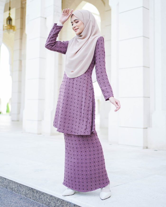 Baju Kurung Pahang Latisha 2.0 - Mauve Purple