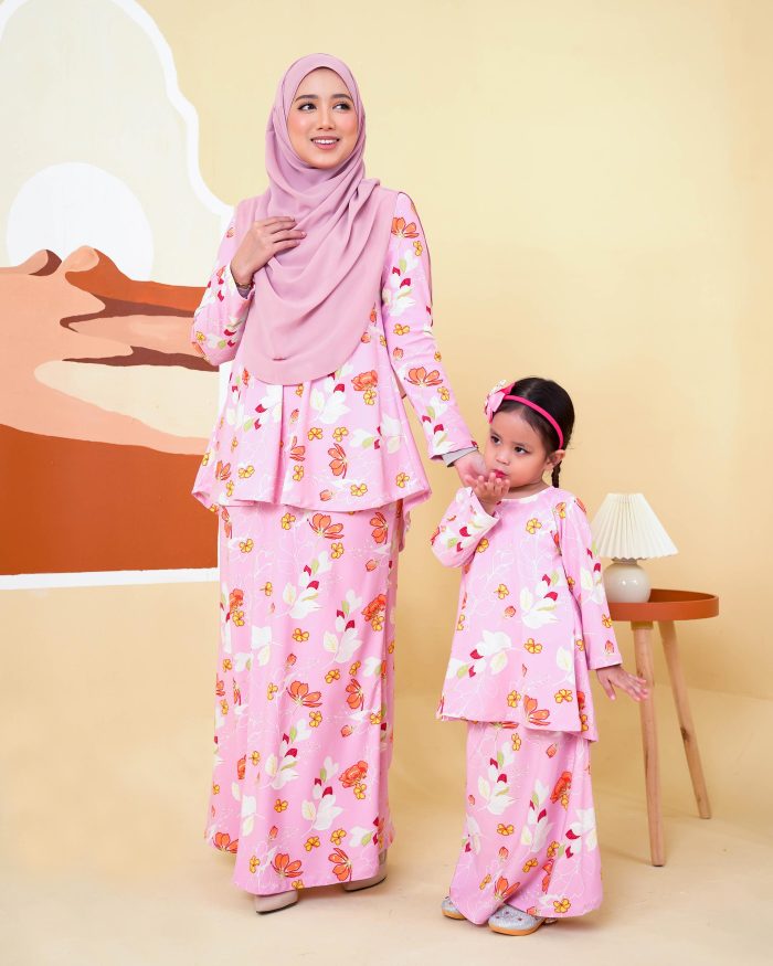 Baju Kurung Lola Printed 2.0 - Calynia Pink - Image 6