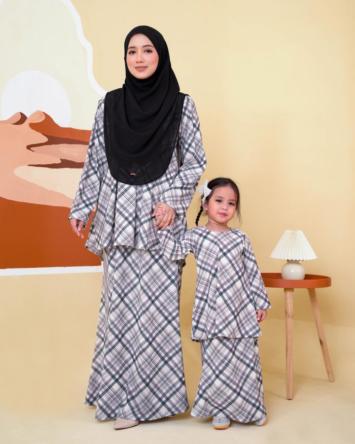 Baju Kurung Lola Printed 2.0 - Gingham Matte - Image 7