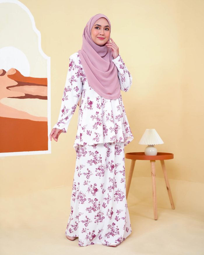 Baju Kurung Lola Printed 2.0 - Dianthus Offwhite