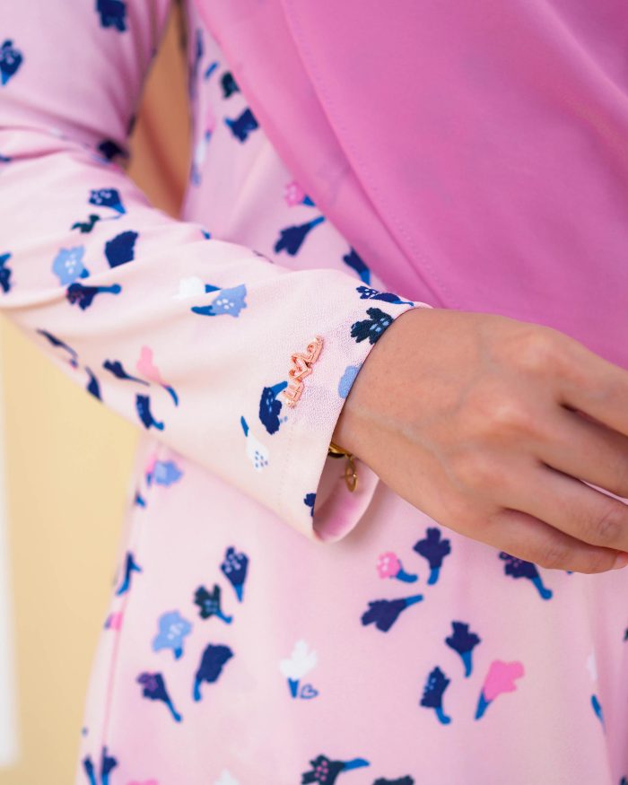 Baju Kurung Lola Printed 2.0 - Emeria Pink - Image 5