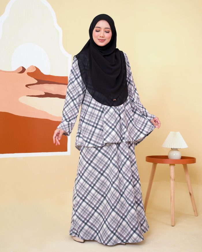 Baju Kurung Lola Printed 2.0 - Gingham Matte - Image 2