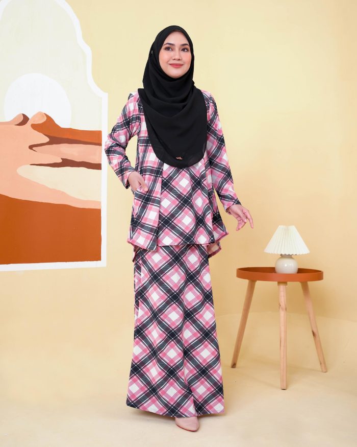 Baju Kurung Lola Printed 2.0 - Gingham Rocky - Image 3