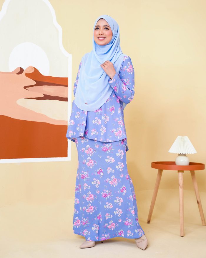 Baju Kurung Lola Printed 2.0 - Vardia Blue - Image 3