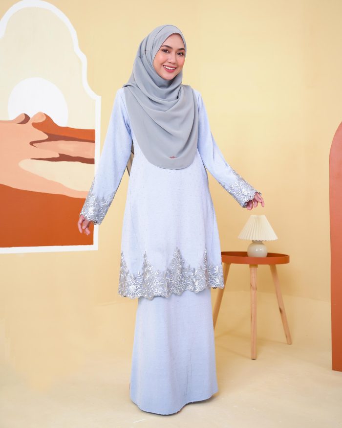 Baju Kurung Pahang Lace Ramadhani 3.0 - Baby Blue - Image 3