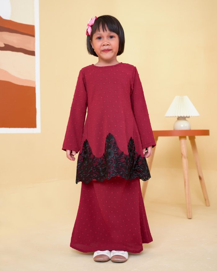 Baju Kurung Pahang Lace Ramadhani Kids 3.0 - Maroon - Image 2