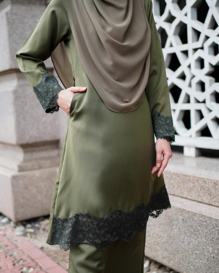 Baju Kurung Riau Lace Saloma 2.0 - Mosstone Green - Image 5