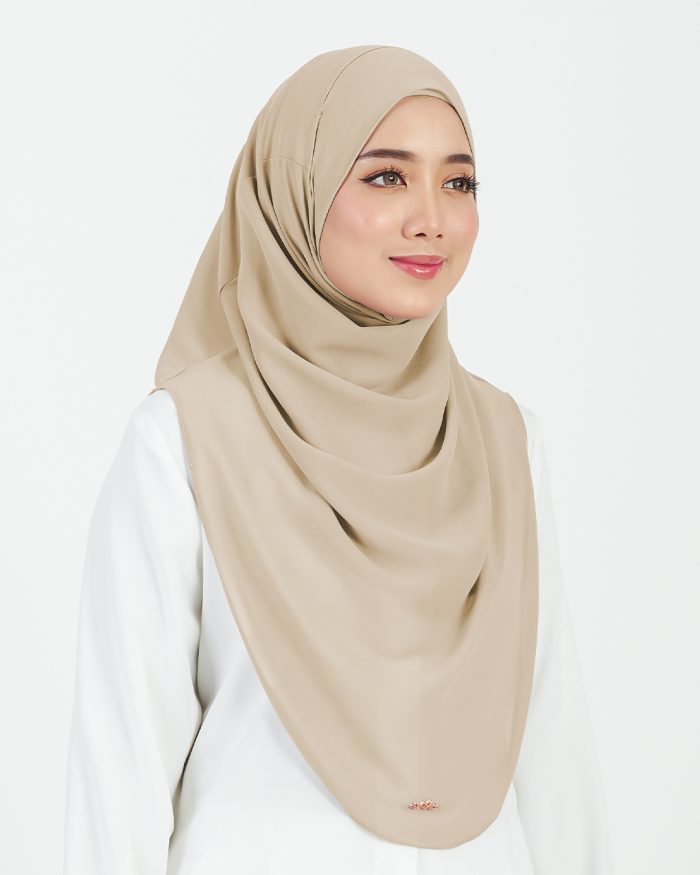 Tudung Sarung Instant Chiffon Lustia (L) - Latte Brown - Image 2