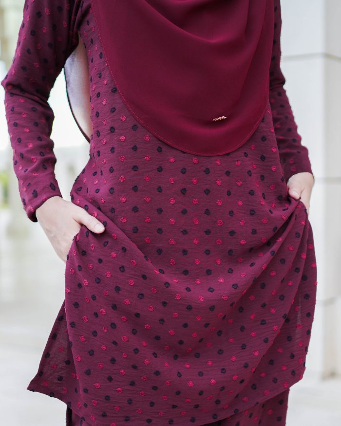 Suit Lelia - Maroon Berry - Image 4