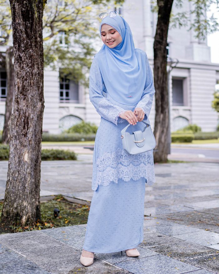Baju Kurung Riau Lace Suzana - Sky Blue - Image 2