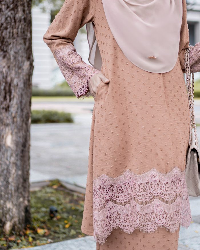 Baju Kurung Riau Lace Suzana - Tan Brown - Image 4