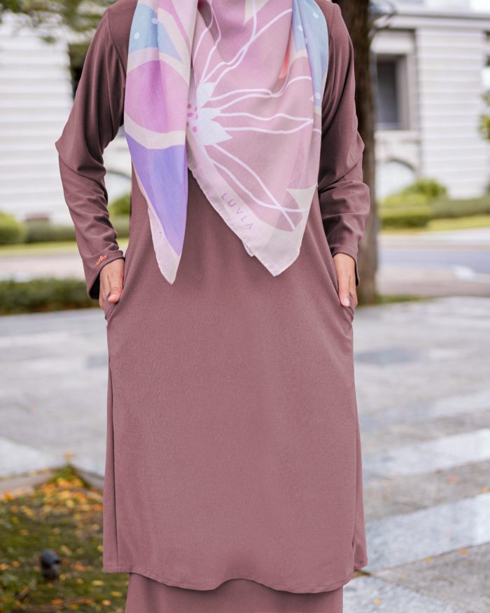Baju Kurung Pahang Laura Plain 4.0 - Brownie Brown - Image 4