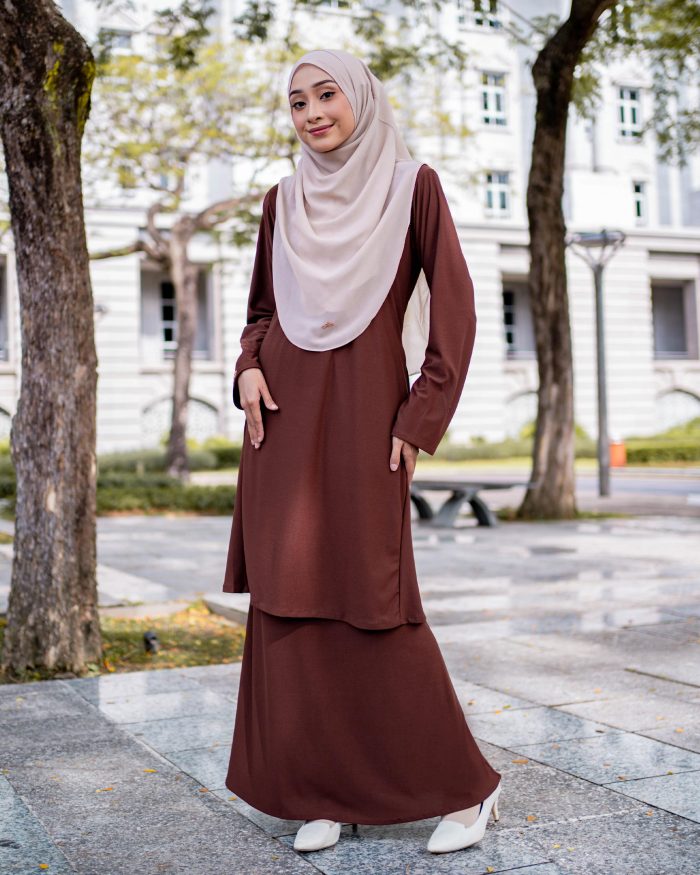 Baju Kurung Pahang Laura Plain 4.0 - Cocoa Brown