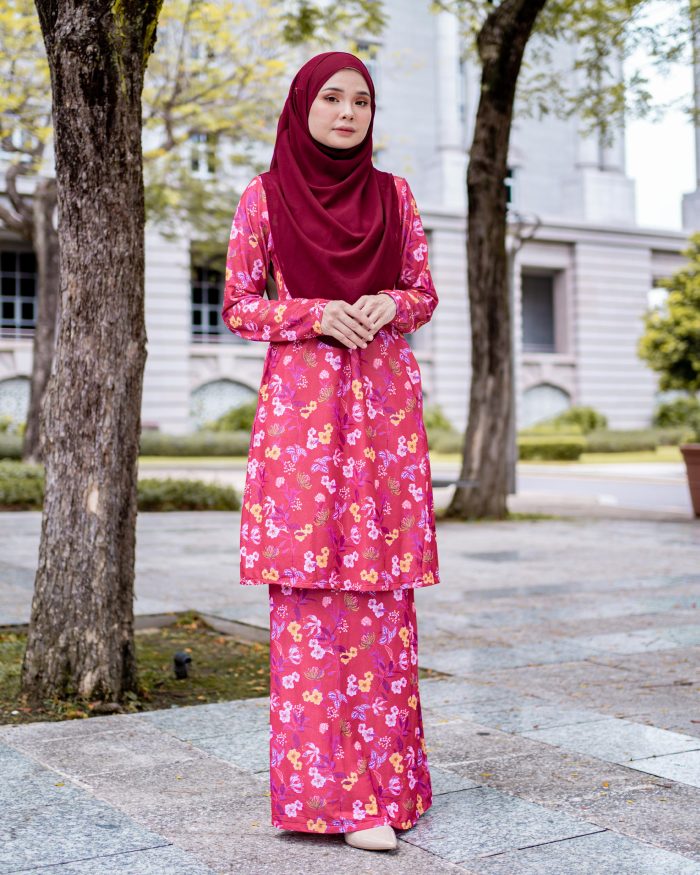 Baju Kurung Pahang Laura Printed 7.0 - Amaranth Lily