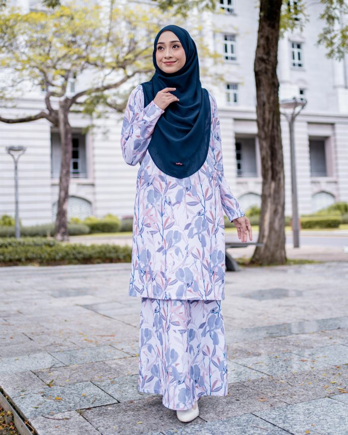 Baju Kurung Pahang Laura Printed 7.0 - La Reina