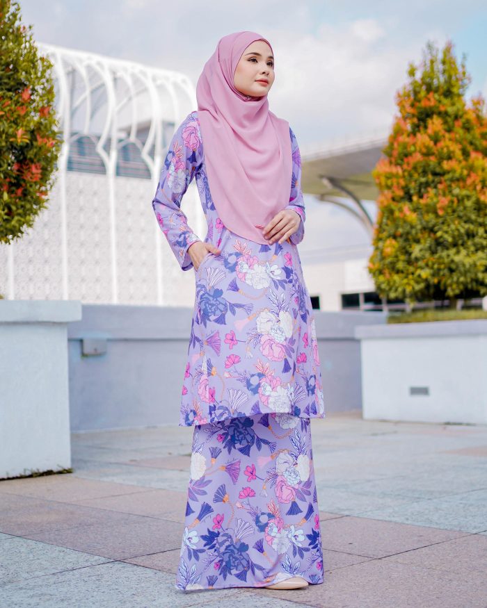 Baju Kurung Pahang Laura Printed 7.0 - Oisea Periwinkle - Image 2