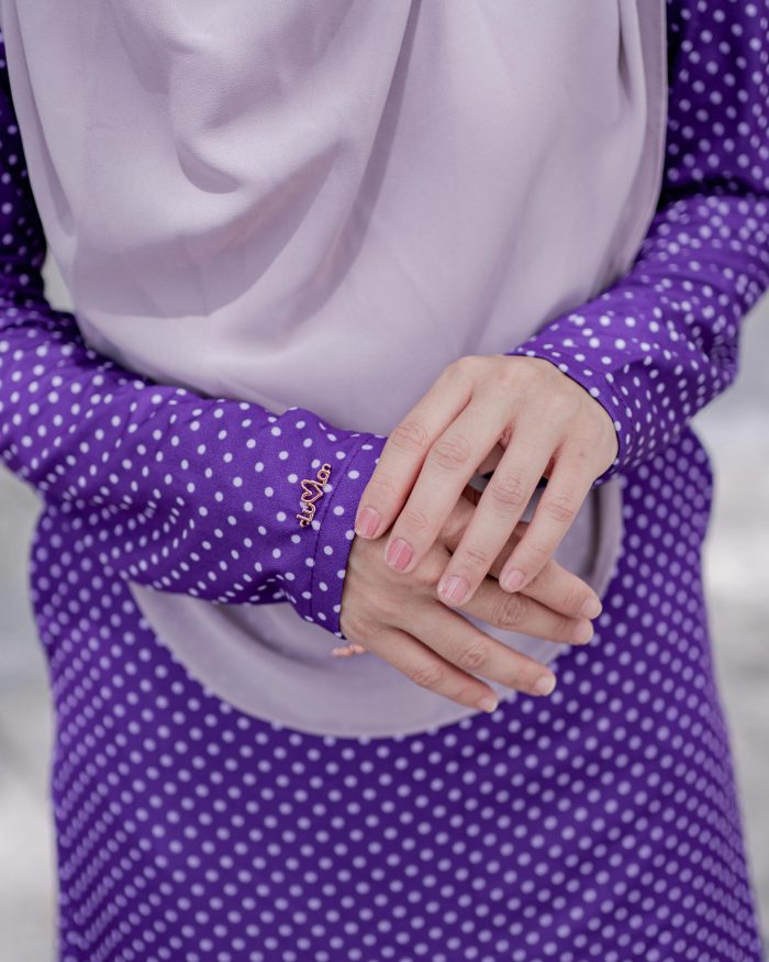 Baju Kurung Pahang Laura Printed 7.0 - Polka Purple - Image 5