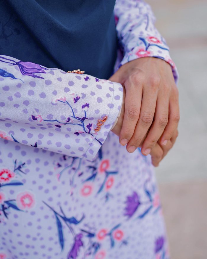 Baju Kurung Pahang Laura Printed 7.0 - Susan Purple - Image 5