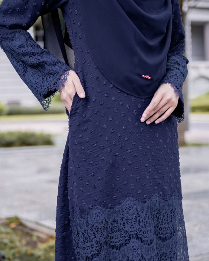 Baju Kurung Riau Lace Suzana - Navy Blue - Image 5