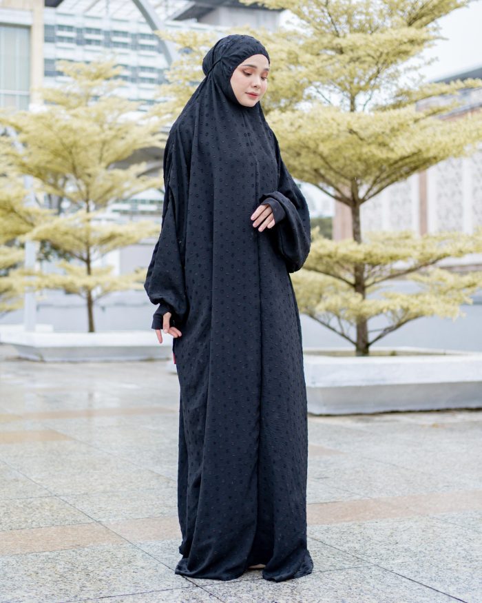 Telekung Rafeefa - Matte Black - Image 3