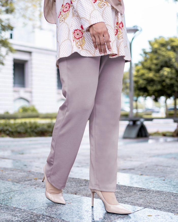 Pants Lory - Dessert Taupe