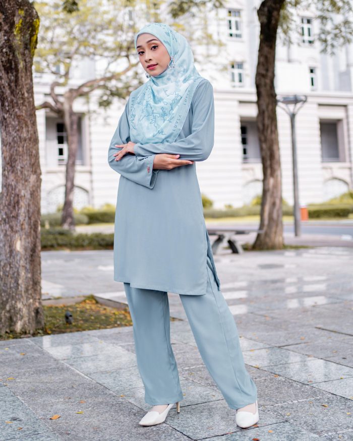 Suit Lubna 3.0 - Alton Blue - Image 3