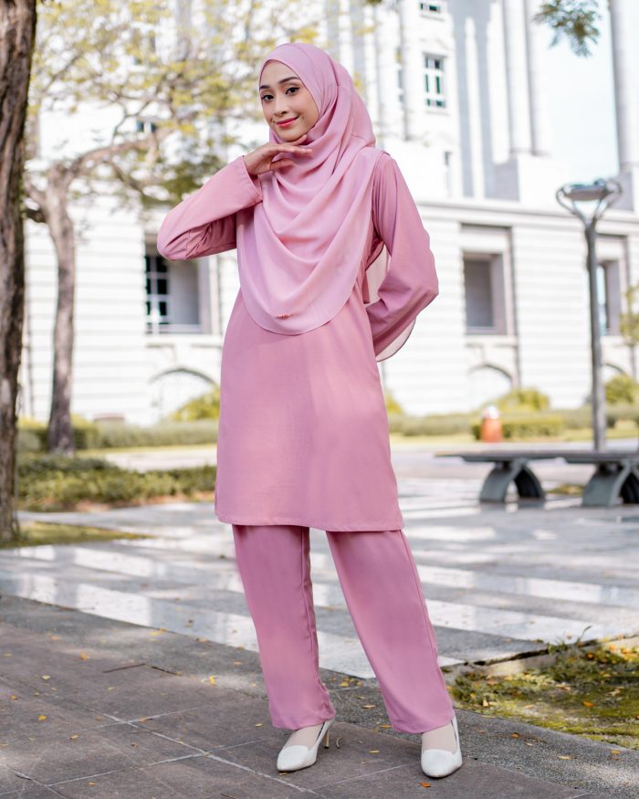 Suit Lubna 3.0 - Carnation Pink