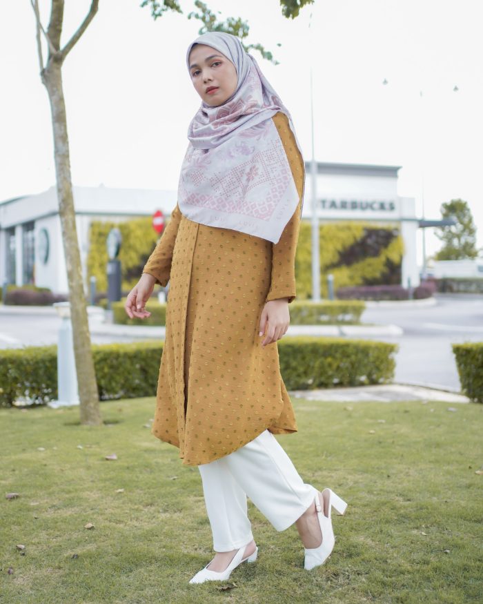 Tunic Seri - Golden Brown